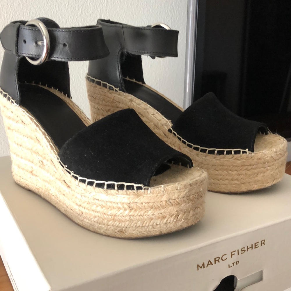 Marc Fisher Alida espadrilles 🖤